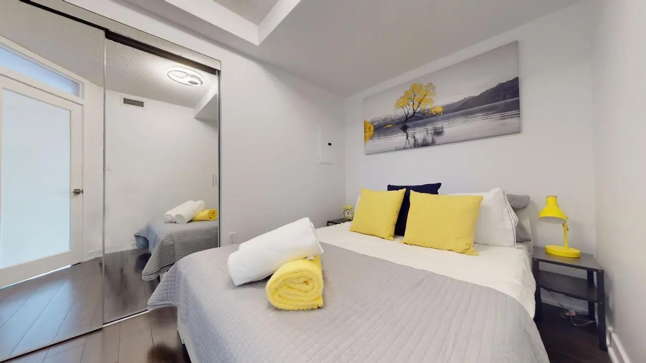 토론토 151 Dan Leckie Way 아파트 캐나다